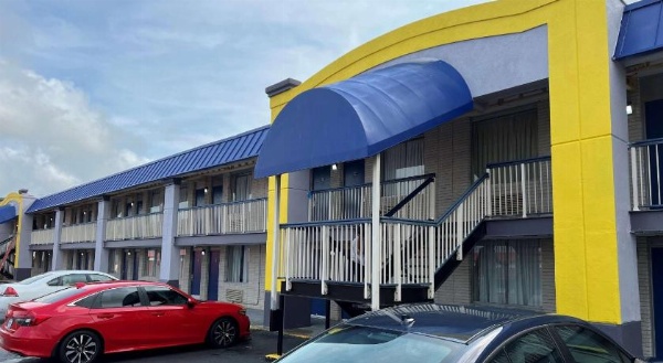 Days Inn by Wyndham Salina South image 11