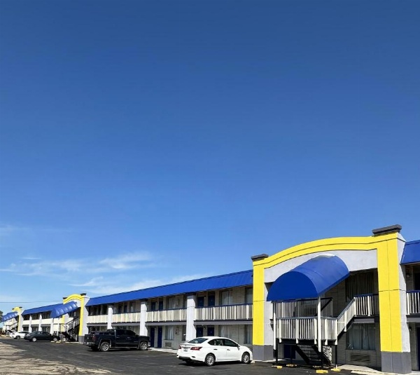 Days Inn by Wyndham Salina South image 27